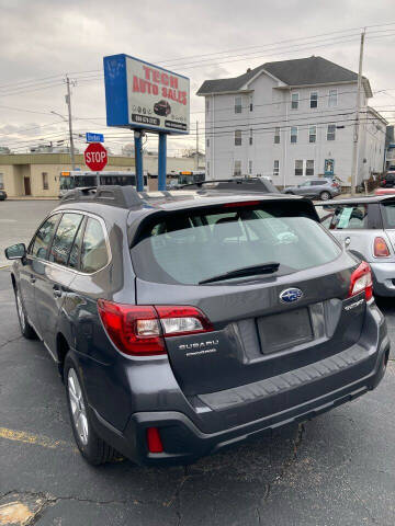 2019 Subaru Outback 2.5i