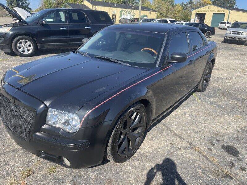 2005 Chrysler 300 for sale at RPM AUTO SALES in Lansing MI