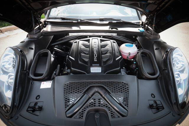 2015 Porsche Macan S