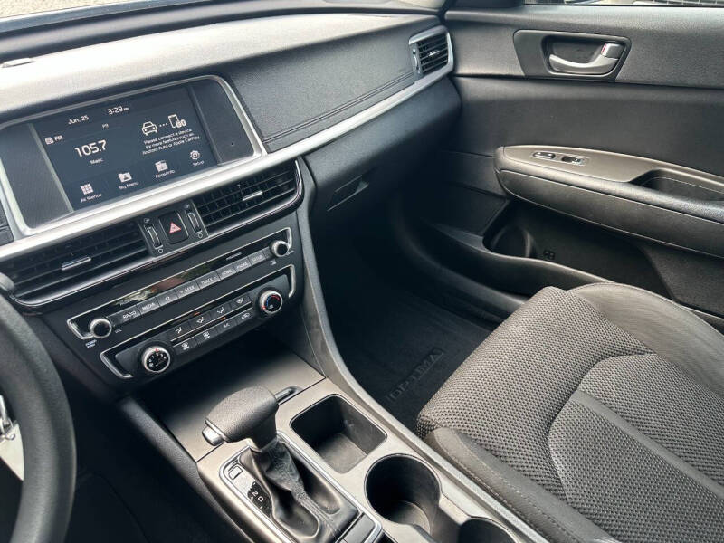 2020 Kia Optima LX