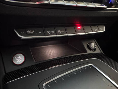 2018 Audi SQ5 3.0T quattro Prestige