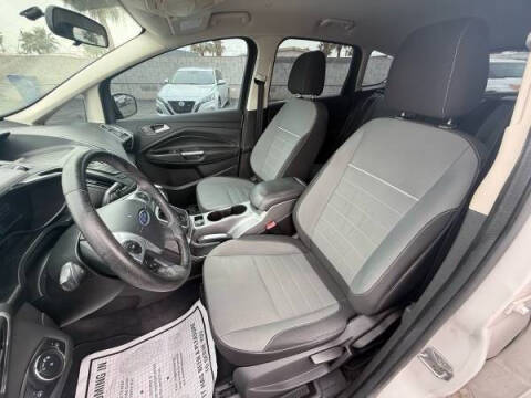 2013 Ford C-MAX Hybrid SE