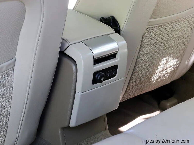 2013 Volvo XC70