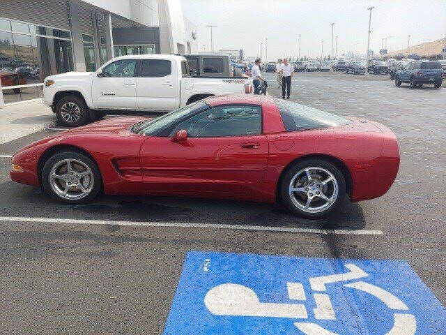 2004 Chevrolet Corvette