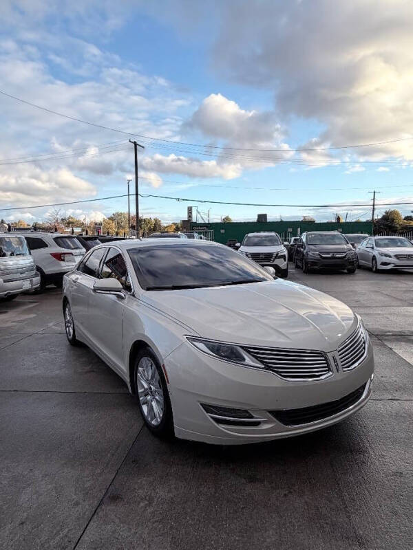 2014 Lincoln MKZ