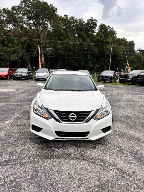 2016 Nissan Altima for sale at GRACELAND AUTO LLC in Thonotosassa, FL