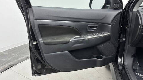 2025 Mitsubishi Outlander Sport S