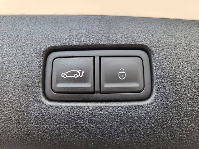2026 Genesis GV70