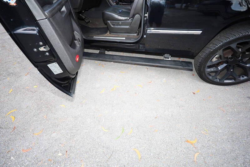 2011 Cadillac Escalade Premium