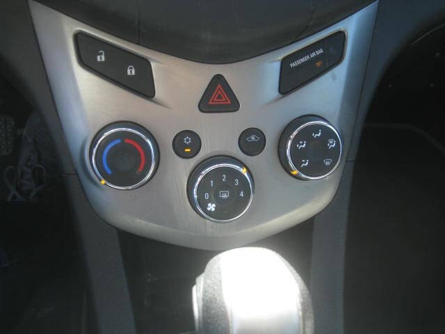 2015 Chevrolet Sonic LS Auto