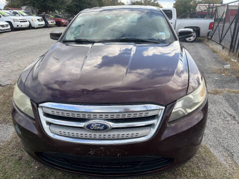 2011 Ford Taurus SEL