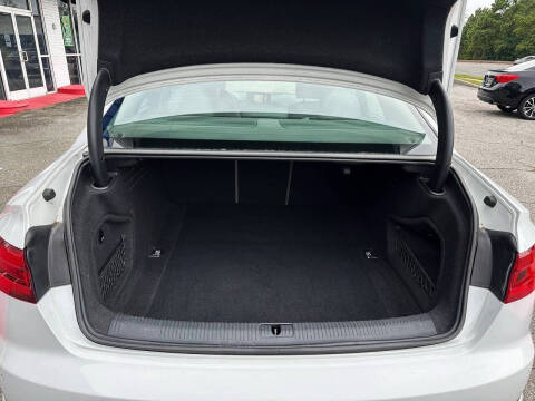 2018 Audi A4 2.0T quattro Premium Plus