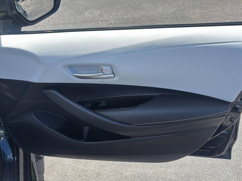 2020 Toyota Corolla Hatchback