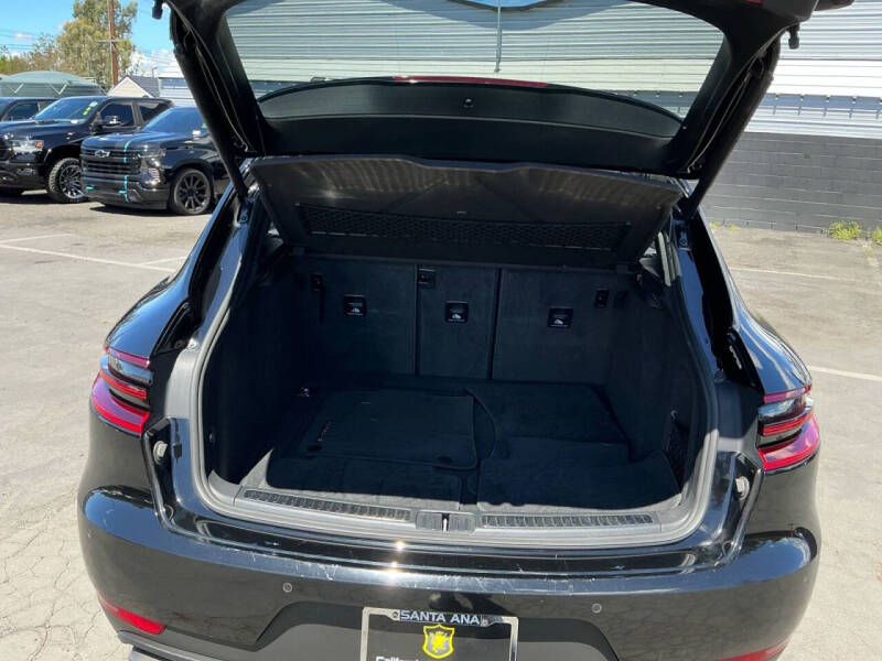 2018 Porsche Macan