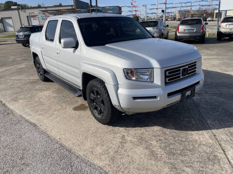 2006 Honda Ridgeline for sale at AMERICAN AUTO COMPANY in Beaumont TX