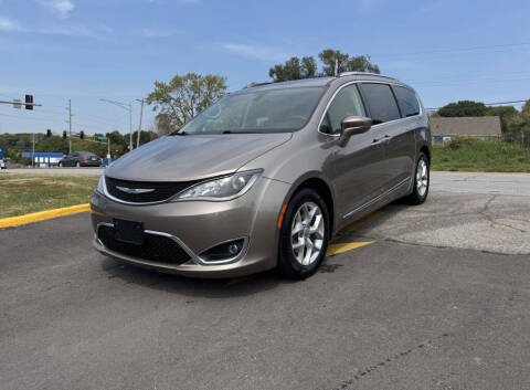 2018 Chrysler Pacifica Touring L