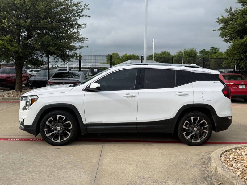 2022 GMC Terrain SLT