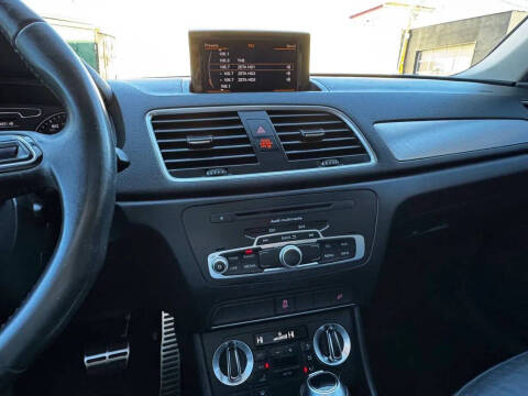 2015 Audi Q3 2.0T Premium Plus