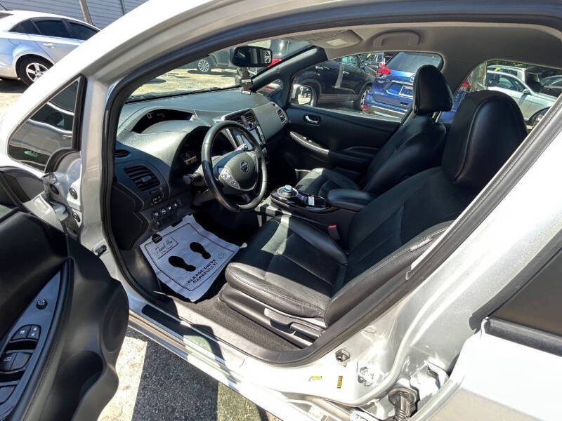 2013 Nissan LEAF SV
