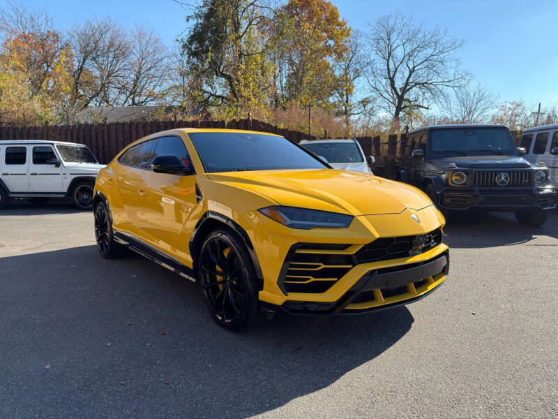 2020 Lamborghini Urus