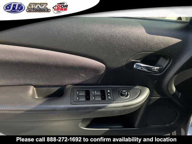 2012 Chrysler 200 Touring