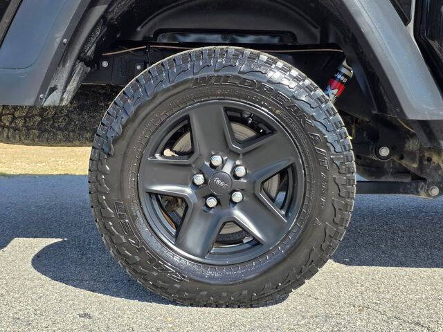 2020 Jeep Gladiator Sport