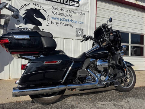 2015 Harley-Davidson FLHTK -