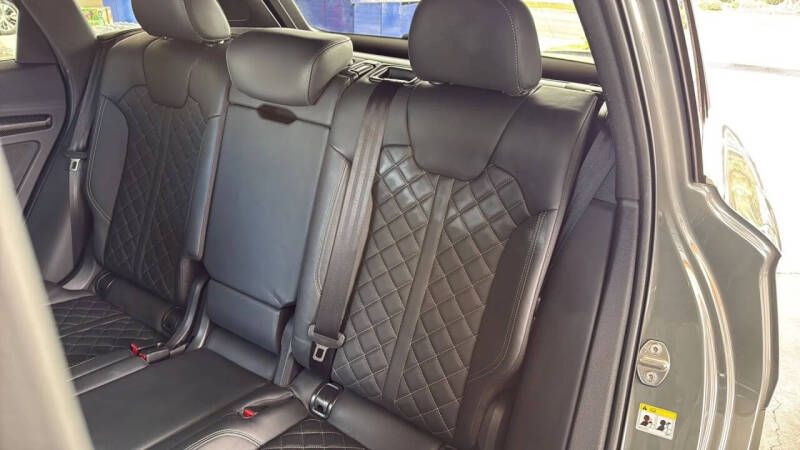 2021 Audi SQ5 3.0T quattro Premium Plus