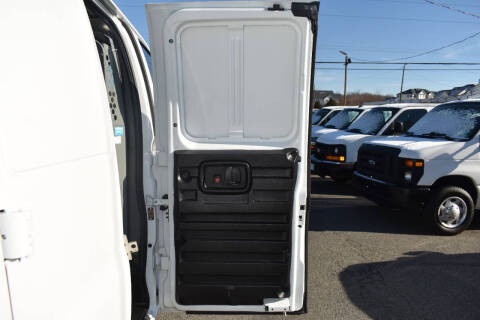 2021 Chevrolet Express 2500