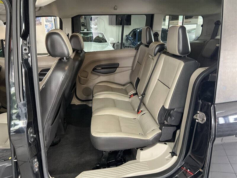 2015 Ford Transit Connect Titanium