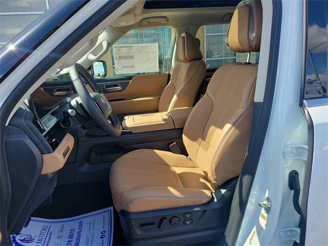 2025 Infiniti QX80 Sensory