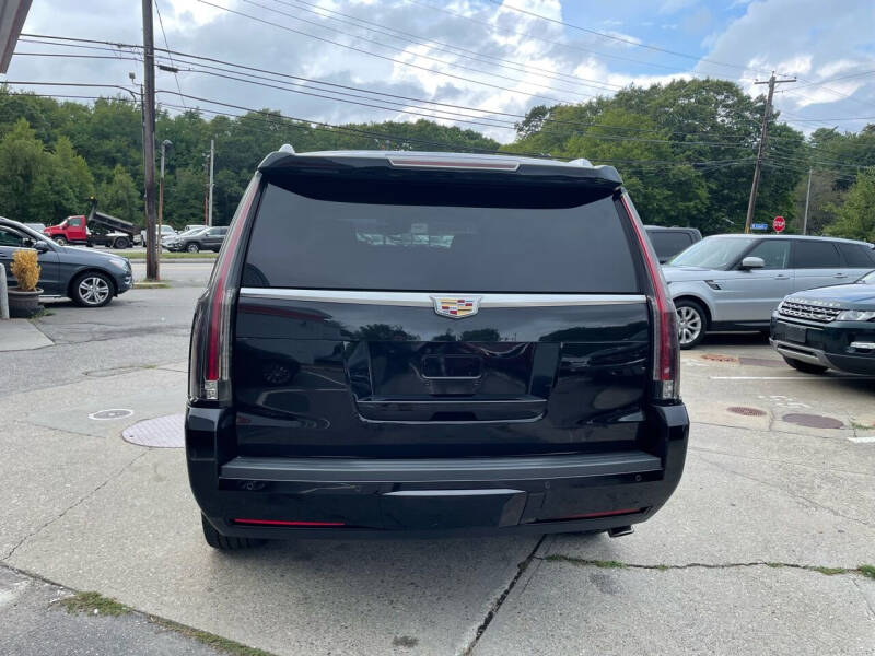 2015 Cadillac Escalade Luxury