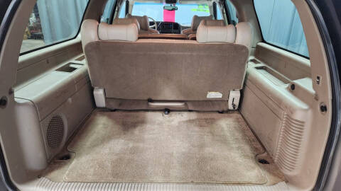 2002 GMC Yukon XL Denali