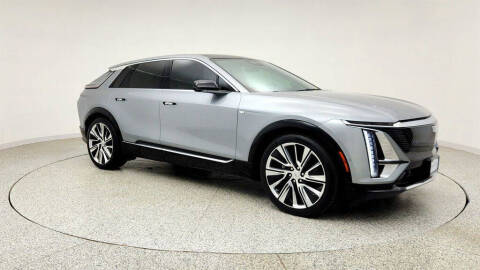 2024 Cadillac LYRIQ Luxury 3