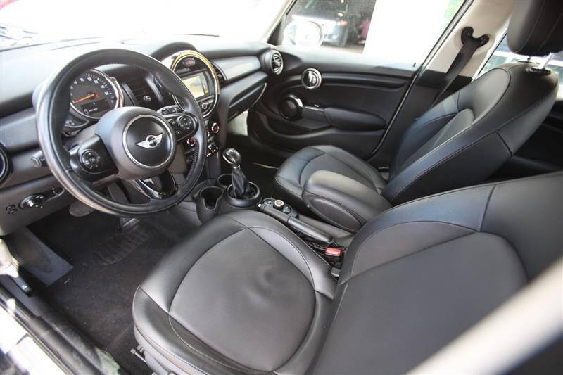 2018 MINI Hardtop 4 Door Cooper
