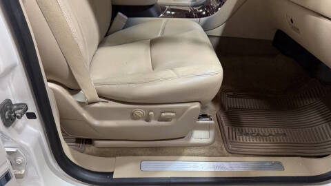 2013 Cadillac Escalade Luxury
