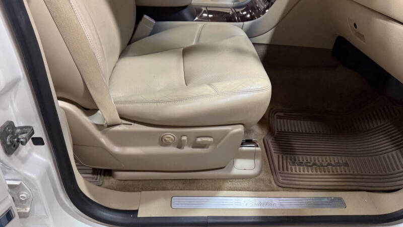 2013 Cadillac Escalade Luxury