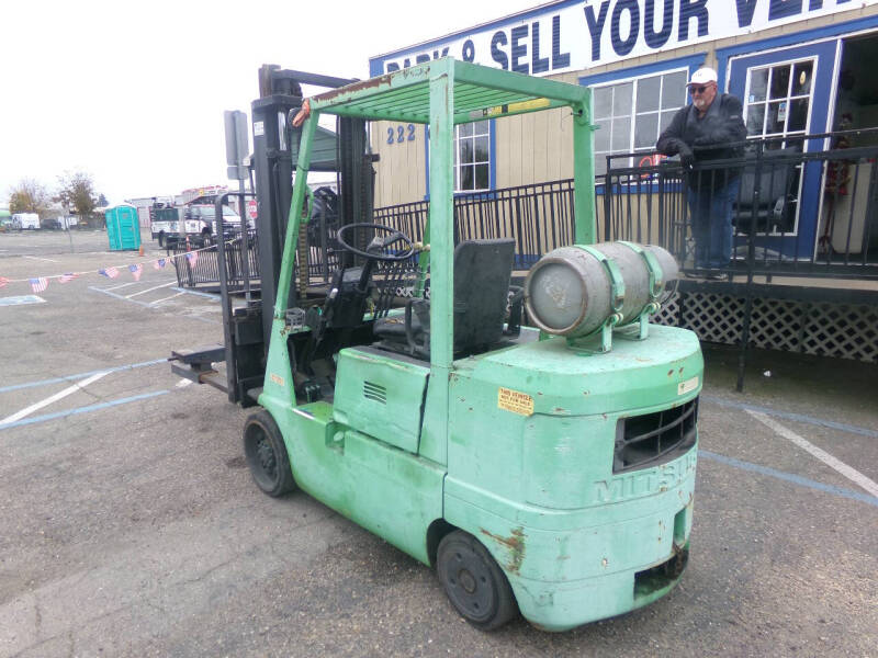 1996 Mitsubishi Forklift 5,000lbs