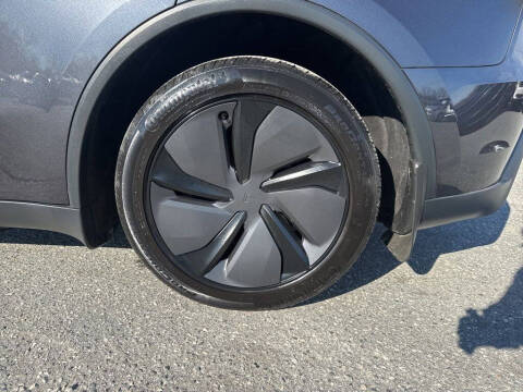 2026 Tesla Model Y Long Range