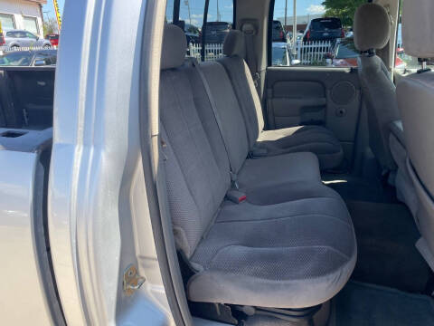 2005 Dodge Ram 2500 SLT