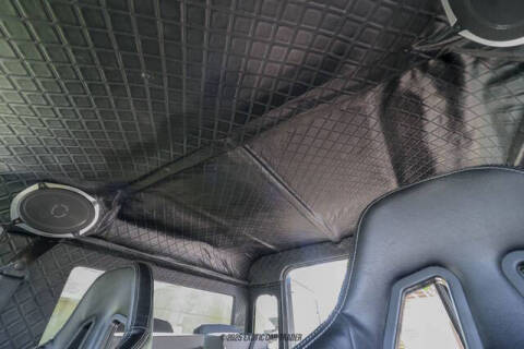 2000 Land Rover Defender