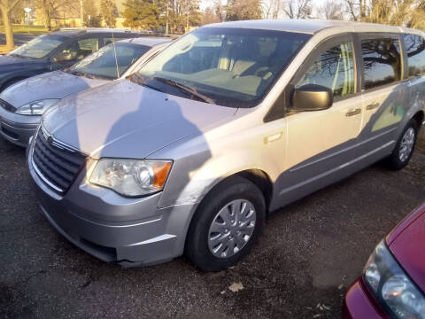 2008 Chrysler Town and Country for sale at Continental Auto Sales in Hugo MN