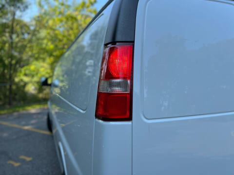 2019 Chevrolet Express 2500