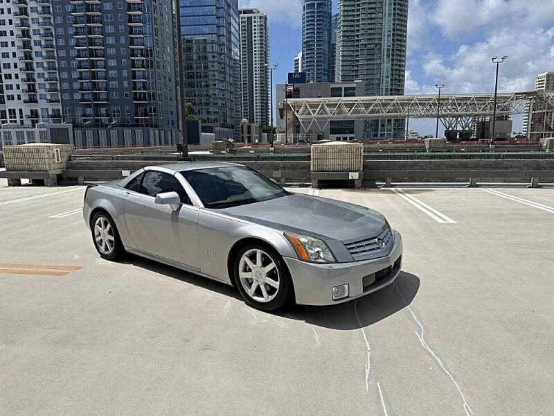 2005 Cadillac XLR