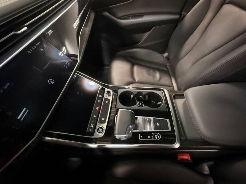2023 Audi Q7 quattro Premium 45 TFSI