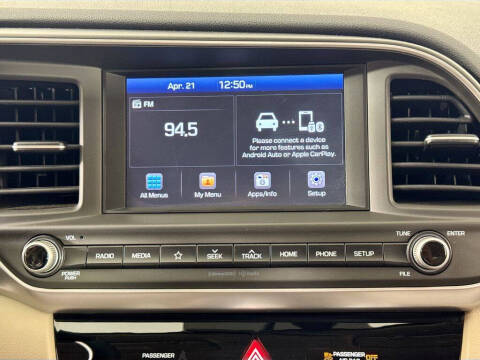 2019 Hyundai Elantra
