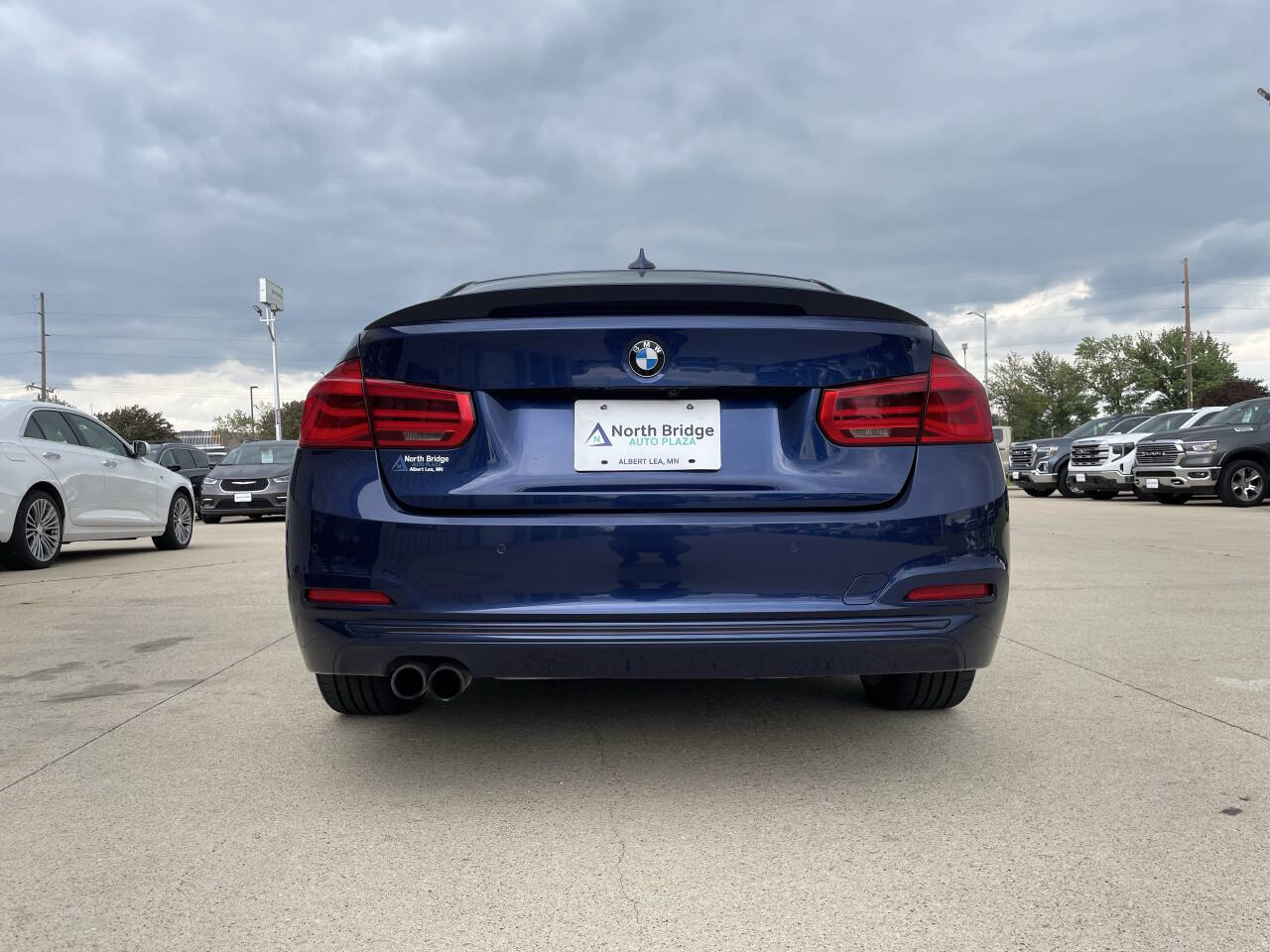 2017 Bmw 330i 330i xDrive photo 28