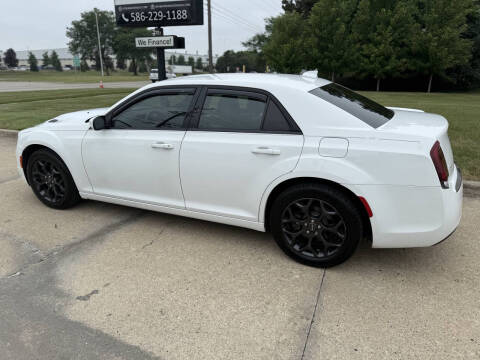 2019 Chrysler 300 S