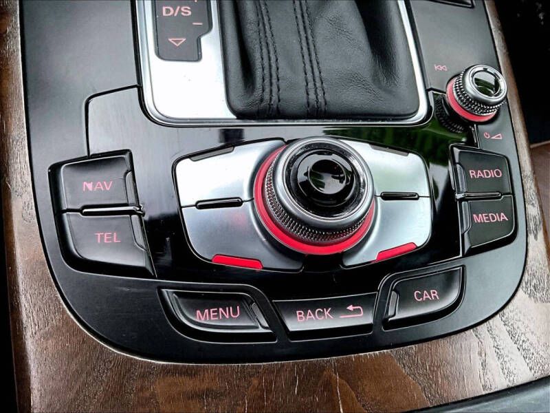 2015 Audi A4 2.0T quattro Premium