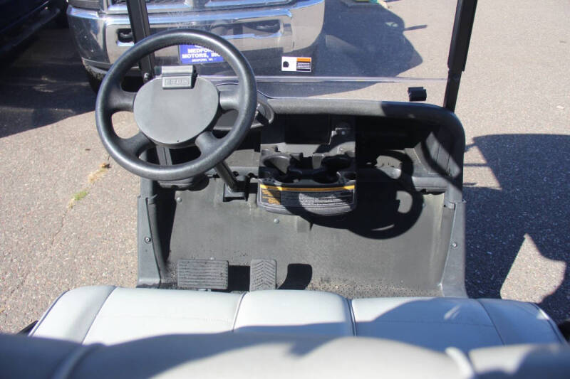 2020 E-Z-GO RXV ELiTE